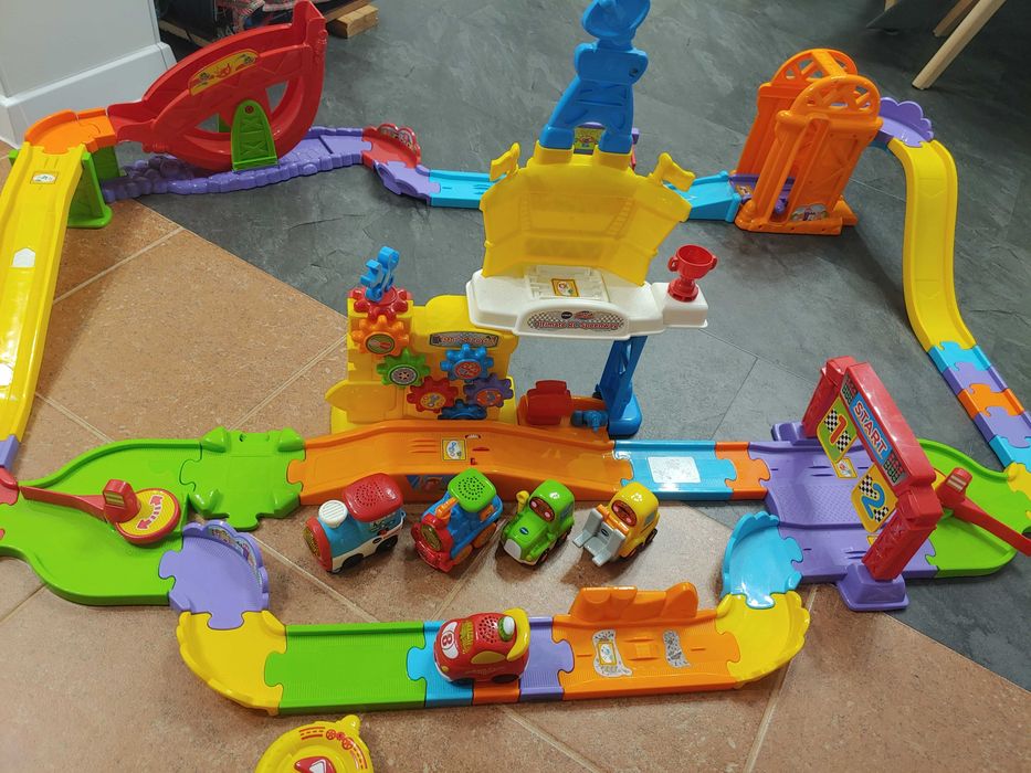 Трек, ігровий набір Vtech Ultimate RC Speedway