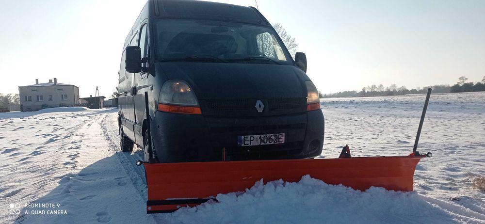 Pług do odśnieżania śniegu