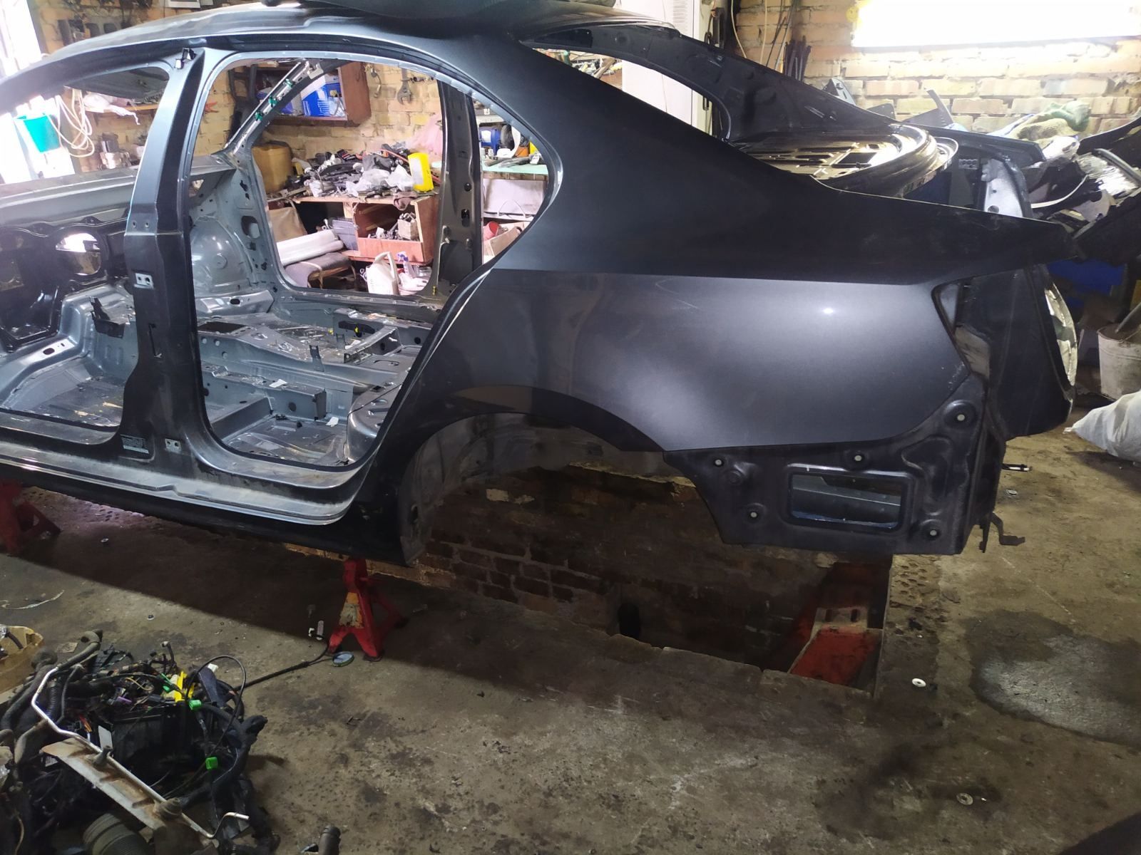 Фольцваген Джетта 6 vw jetta 6 пороги, четверть, панель