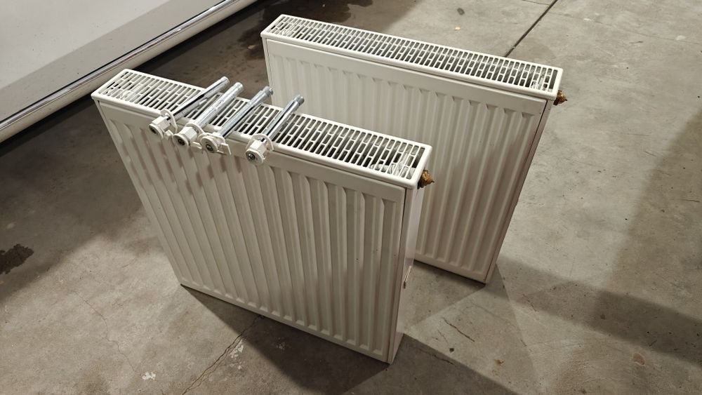 NieKaloryfer grzejnik 60x60x100 2 szt zasilanie dolne prawe