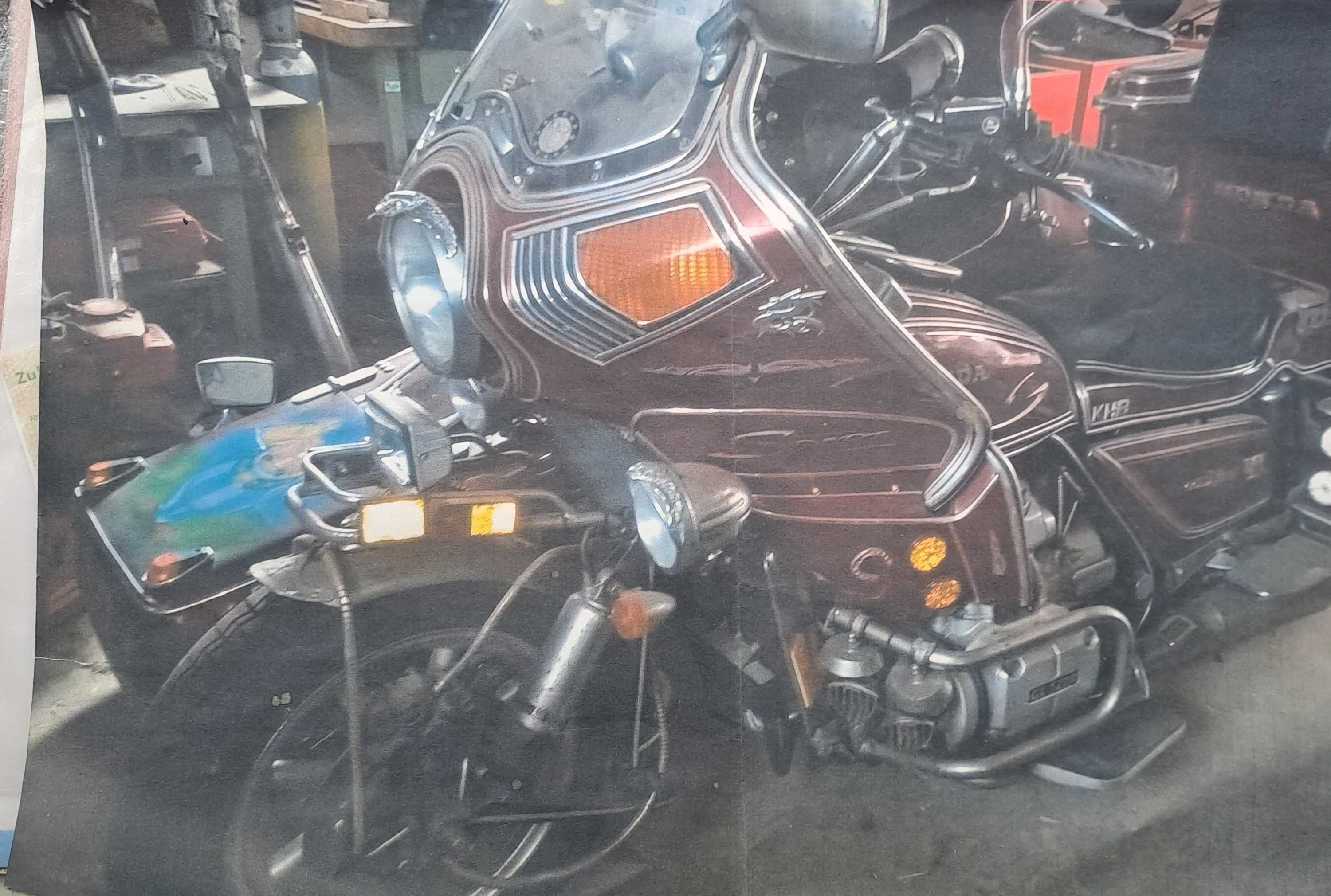 Honda Goldwing GL1200 2 szt z wózkiem bocznym koszem jedyny w Europie