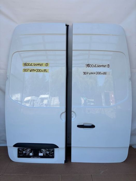 Sprinter 907 17- drzwi tylne lewe prawe tył LEWY prawy 199cm białe Ładne