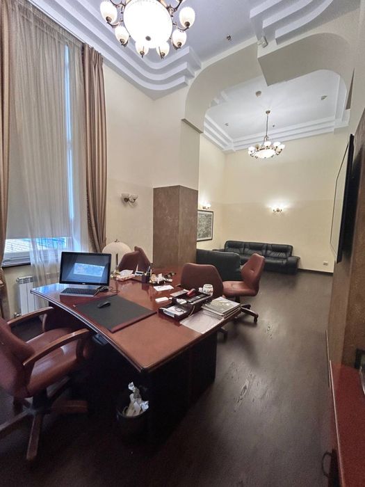 Без комісії! Продаж приміщення. Неж/ф. Окремий вхід.