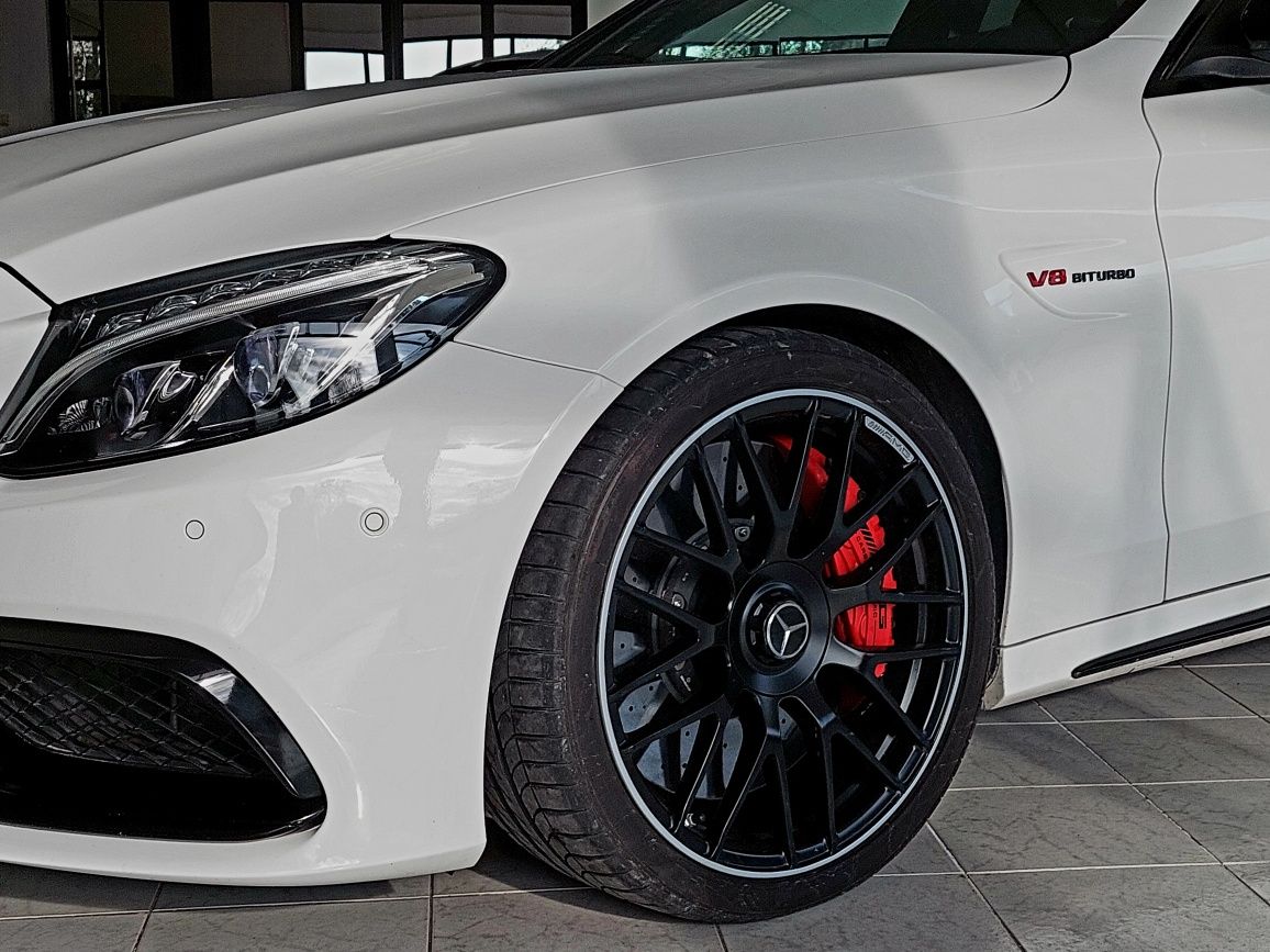 Mercedes-Benz C63 S AMG 510cv Carbon-Ceramic Packet