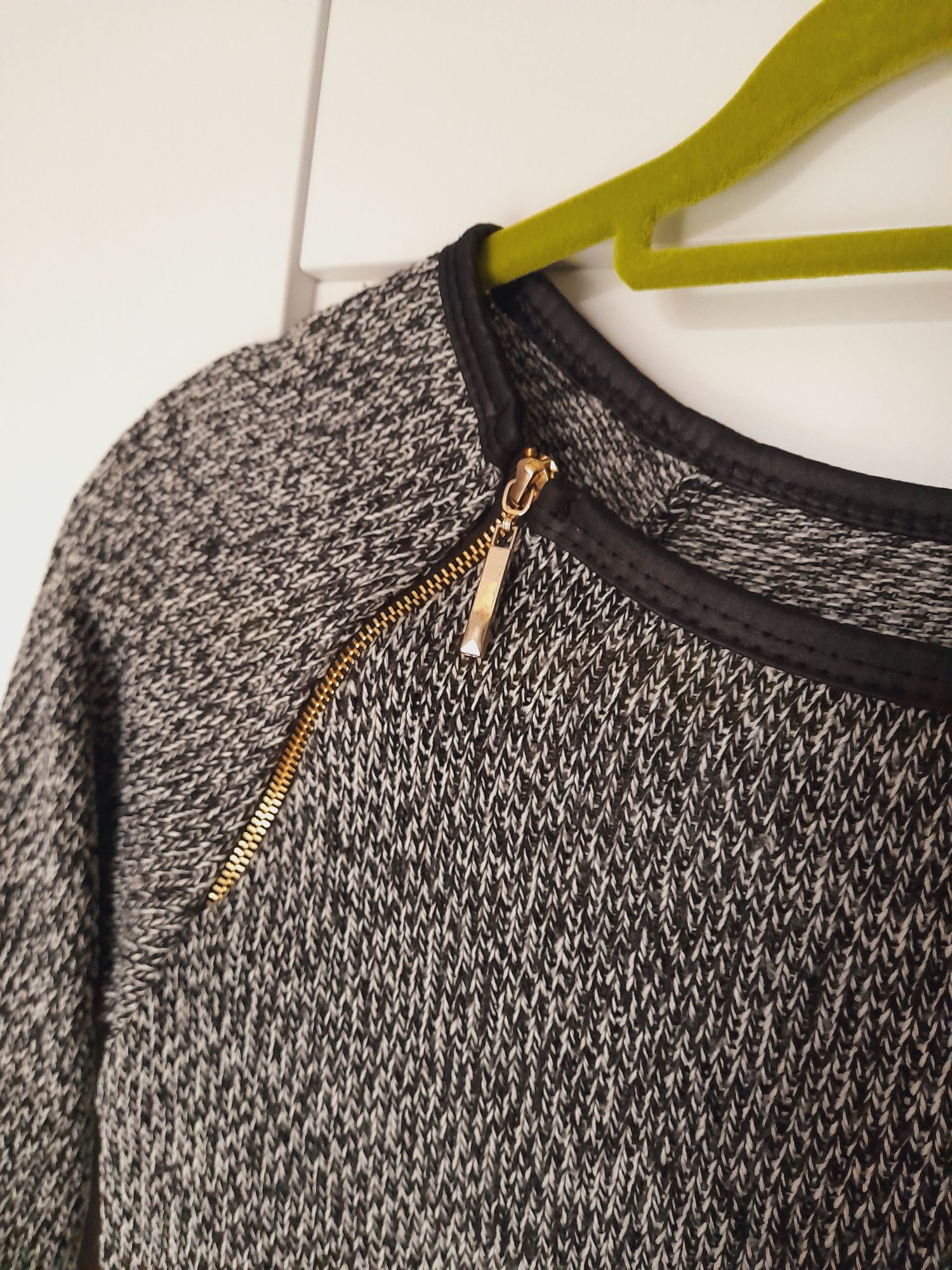 Sweterek sweter swetr Sweater 36-38 S M szary Asymetryczny dłuższy