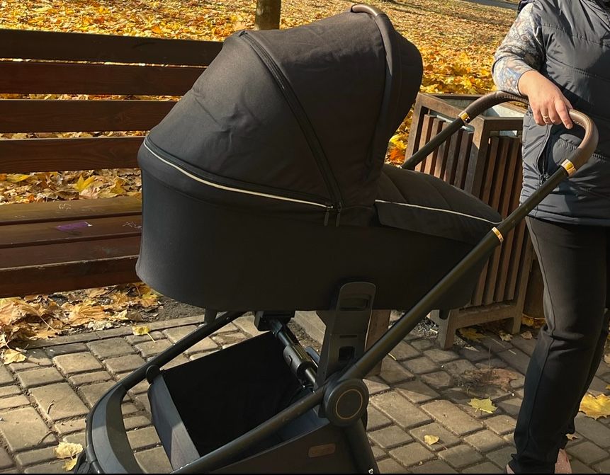 Каляска дитяча Corella Epica 3 в 1