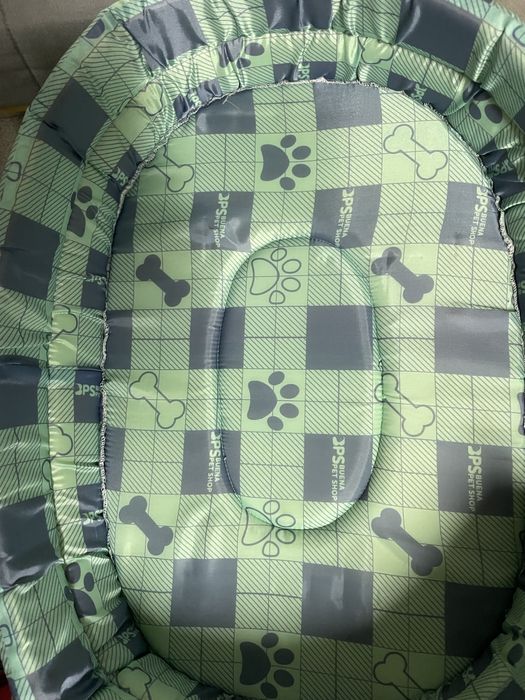 Camas, coleiras cao e gato