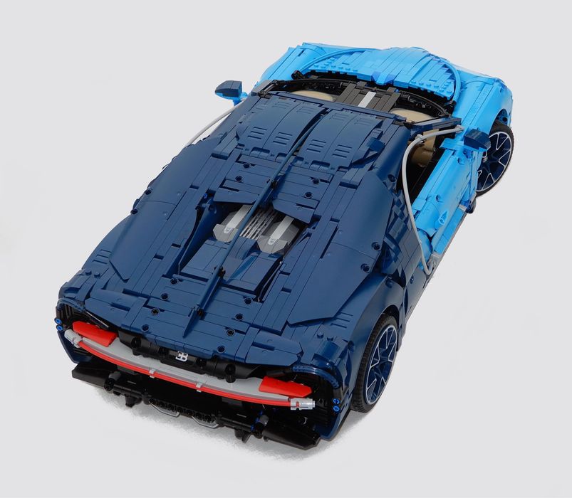 Конструктор Technic Bugatti Chiron ‼️бугатті широн в коробці