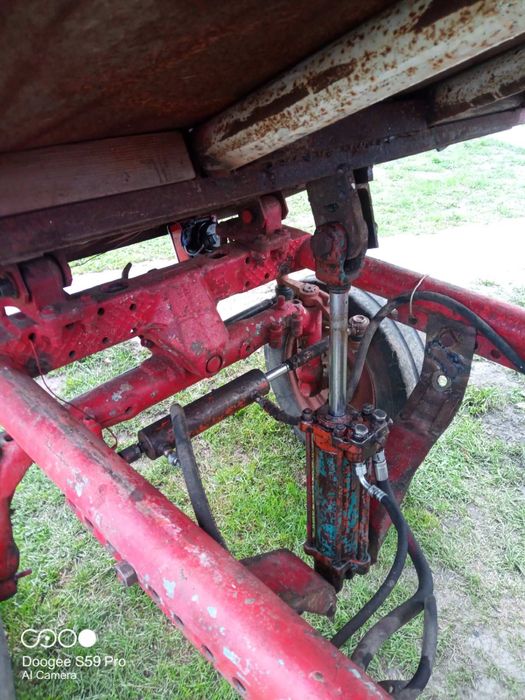 ХТЗ Т 16 в ідеальному стані+ плуг Wirax в подарунок