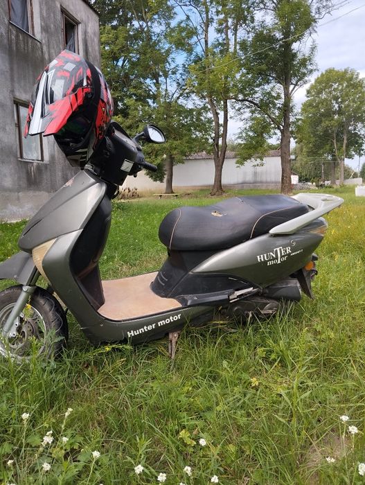 Продам скутер HUNTER MOTOR HM50QT-T