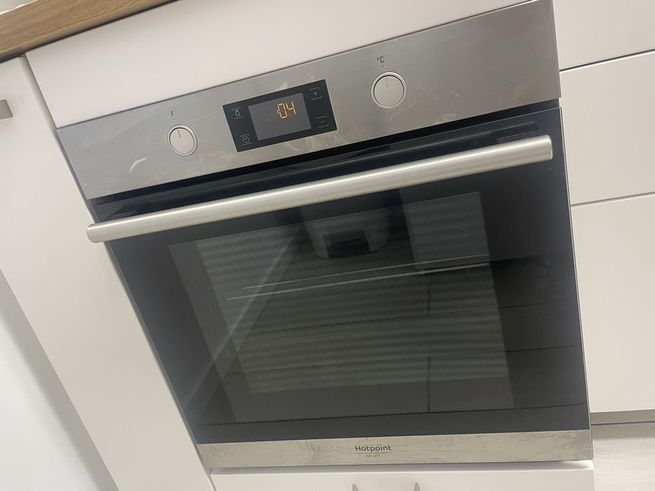 Forno HOTPOINT Encastrado