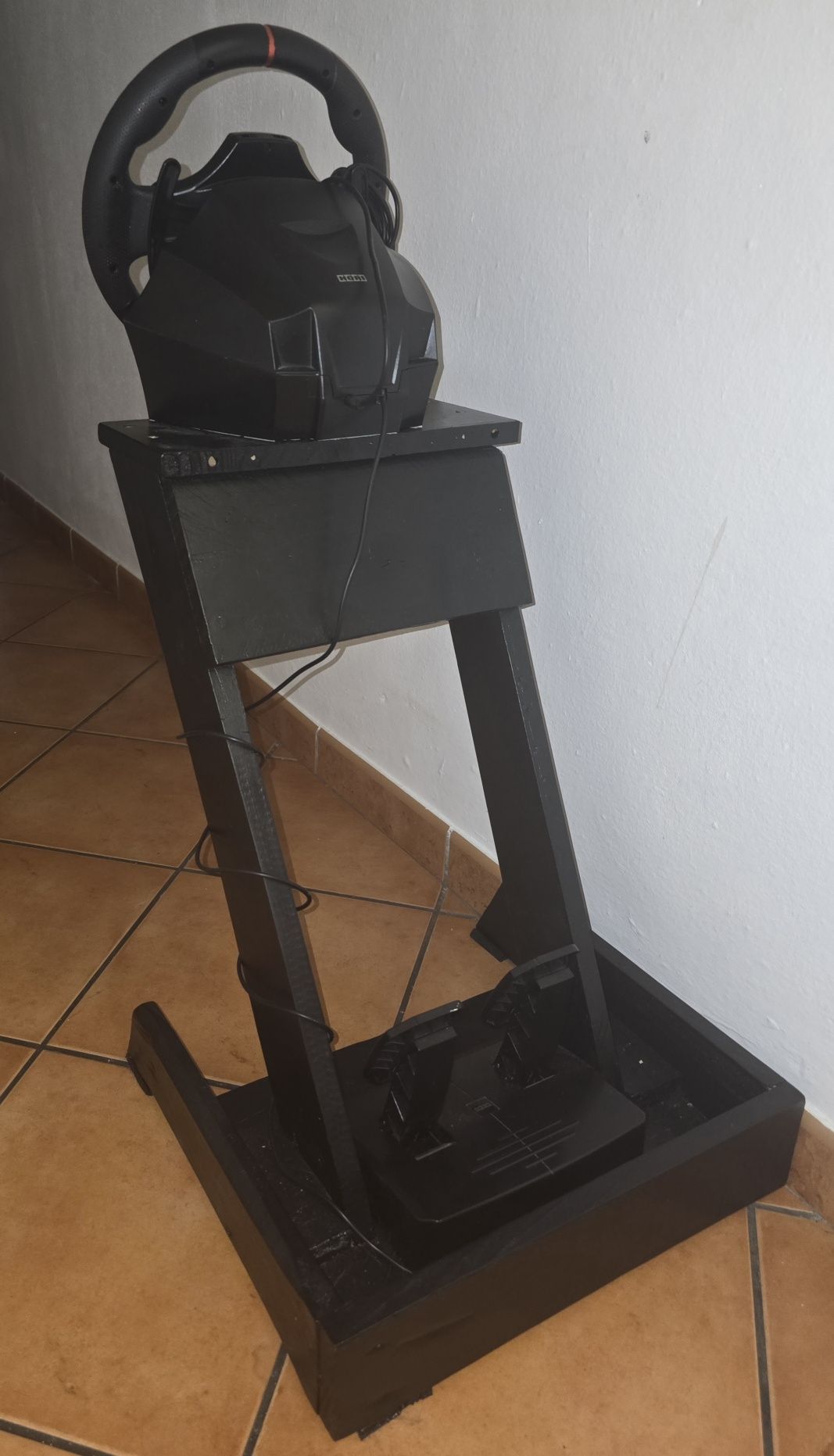 Volante ps4 com suporte em madeira leve e resistente
