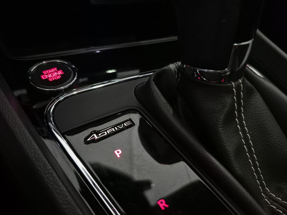 Seat Leon ST 2.0TSI CUPRA 300 - DSG - 4drive | GARANTIA