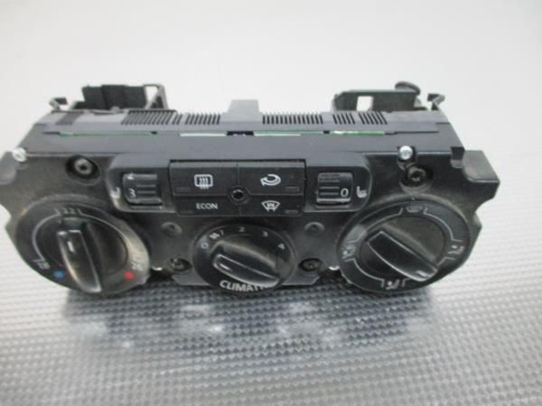 Comando chauffage / sofagem VOLKSWAGEN Passat (3C2)