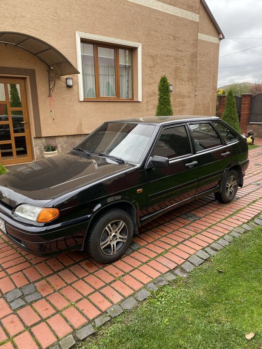 Автомобиль ваз 2114