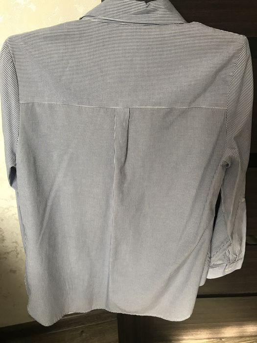 Блузка з вишивкою