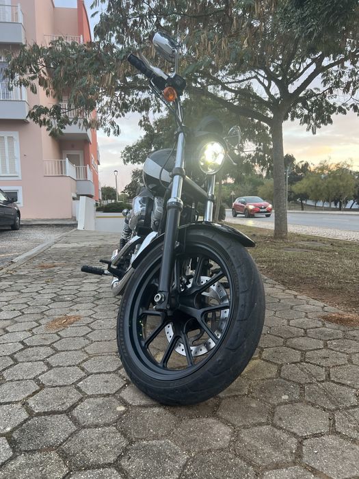 Harley Davidson XL 883L Superlow