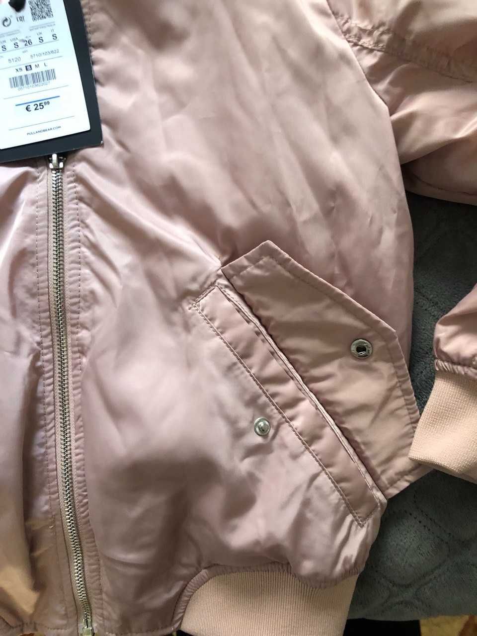 Новий бомберок від бренду "ZARA"