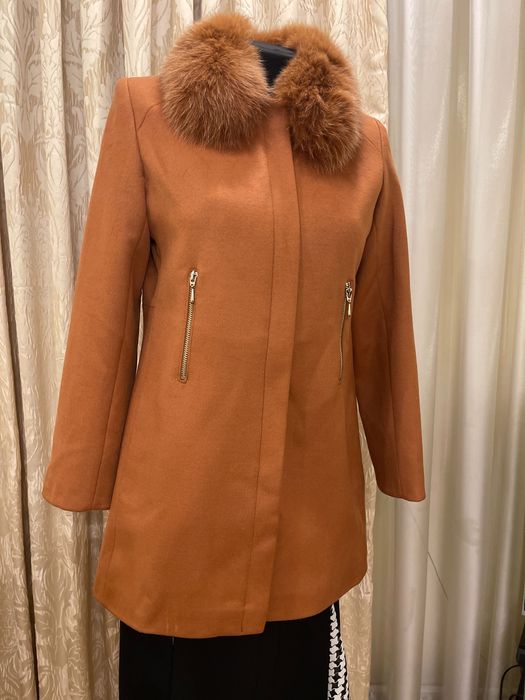 Кашемірове пальто.