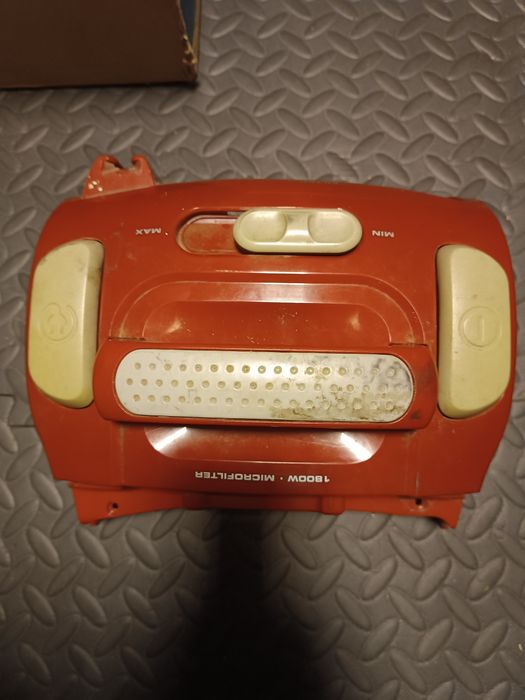 _._ Odkurzacz Electrolux Essensio - element korpusu