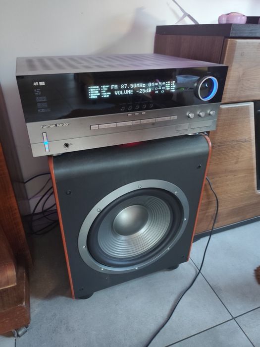 JBL subwoofer, wzmacniacz i 2 głośniki