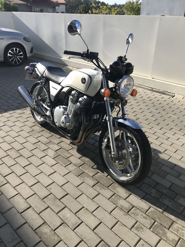 Mota Honda cb 1100 c/ nova
