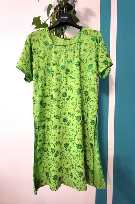 Piękna tunika sukienka wyszywana cekinami soczysta zieleń M, L