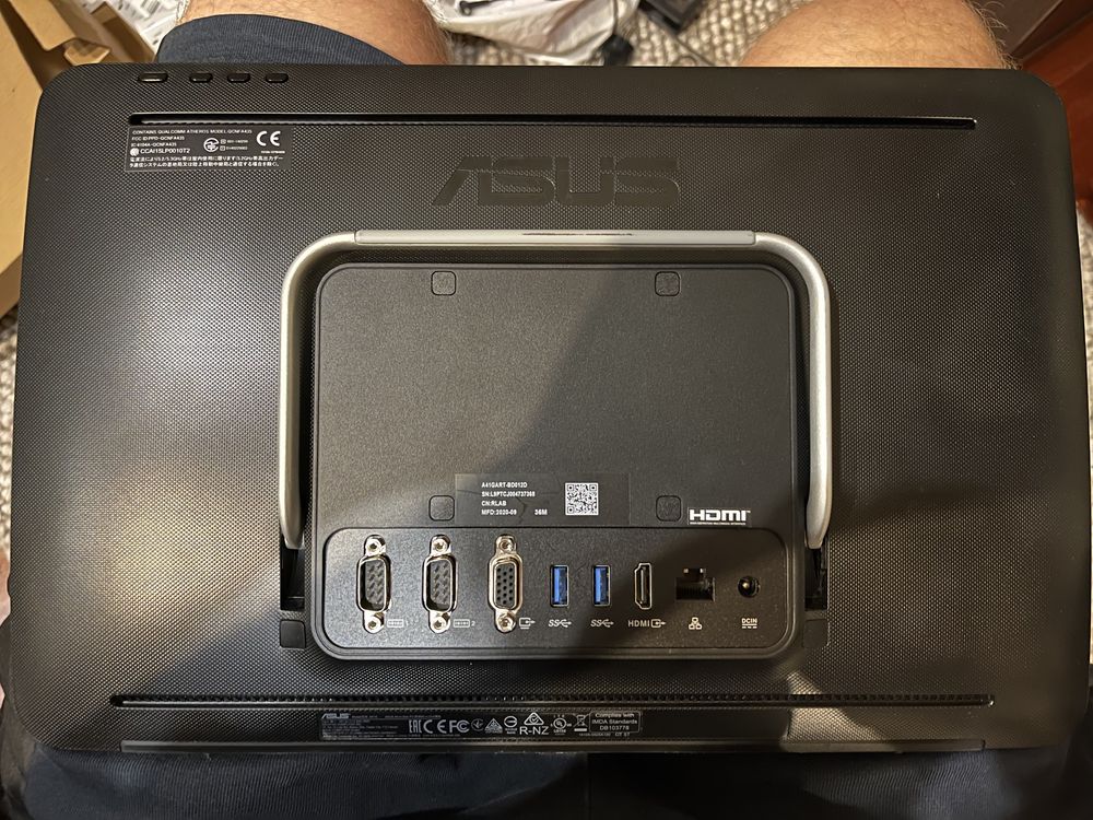 Komputer All-In-One ASUS A41GART (15,6", 8GB RAM, 256GB SSD)