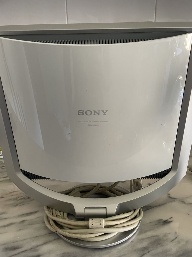 Monitor de PC Sony antigo