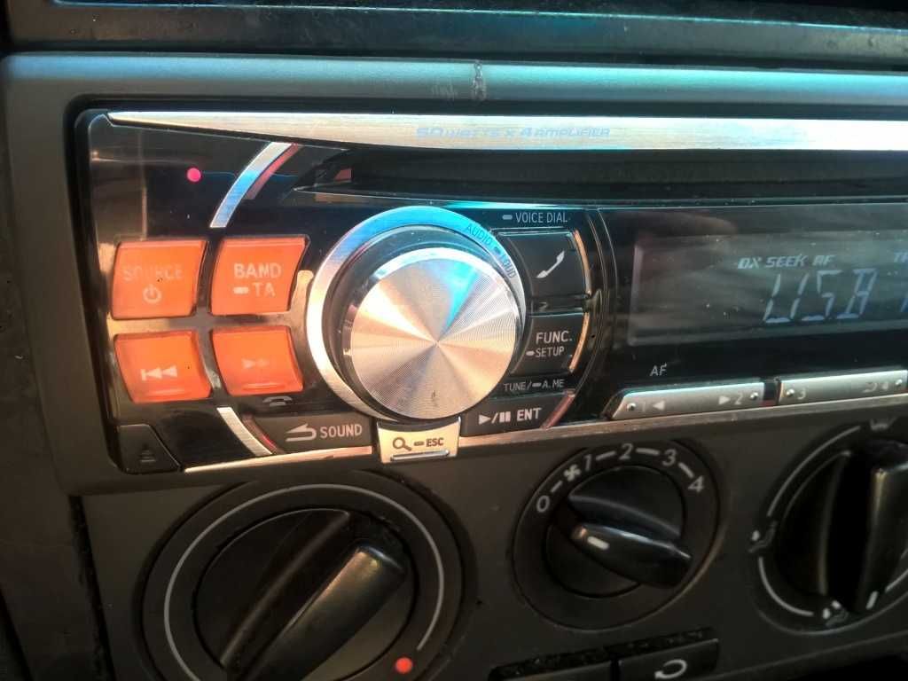 RadioCDText iPod USB ALPINE CDE-111RM 50W MP3 Bass Subw Bluetooth 2RCA