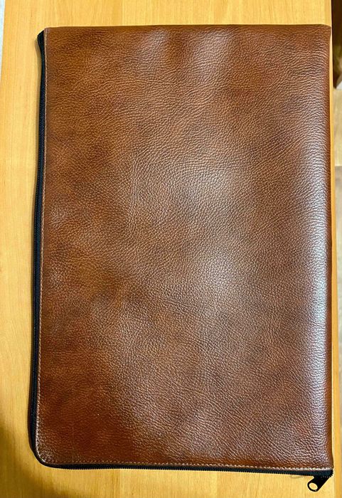 Коричневий чохол на блискавці для Macbook Air 13,3 і Pro 13,3