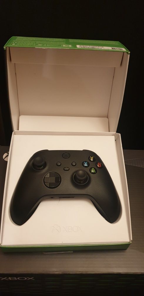 Xbox series x, pad, gry, na gwarancji