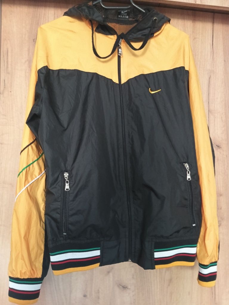 Kurtka Wiatrówka Nike