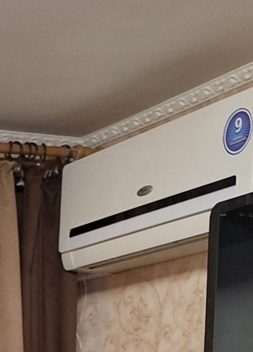 Продам кондиціонер Whirlpool