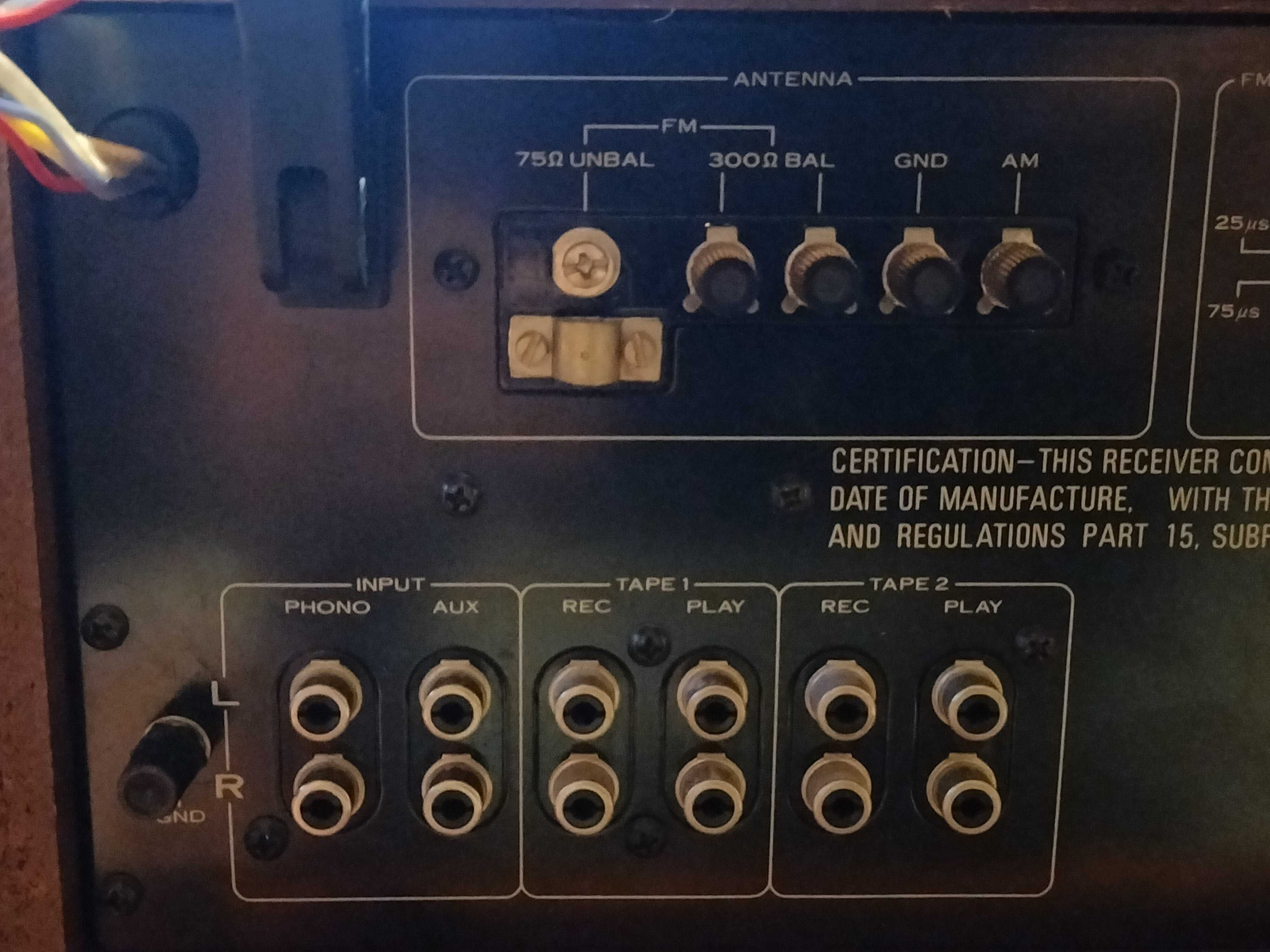 Amplituner Pioneer SX880