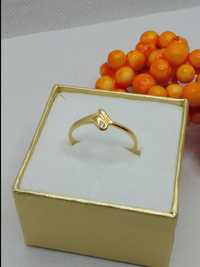 Złoty pierścionek cyrkonia, złoto 333 r, 16