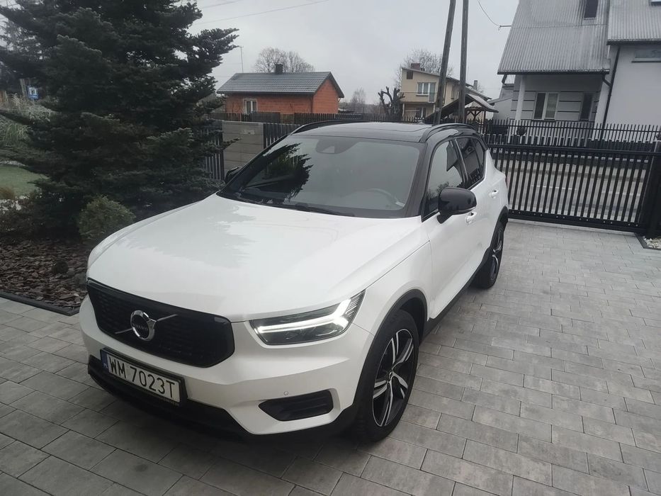 Volvo XC 40 VOLVO XC40 D3 R-design,2019 alkantara panorama