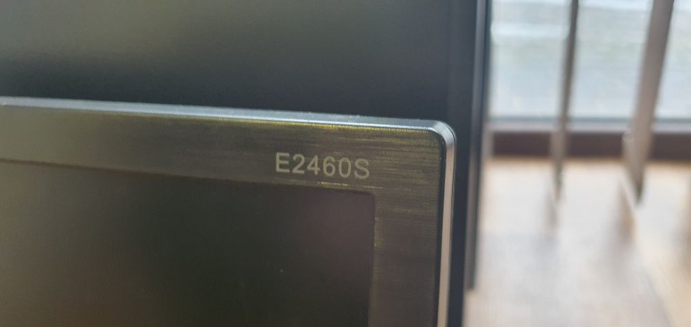 3 Monitory AOC E2460S