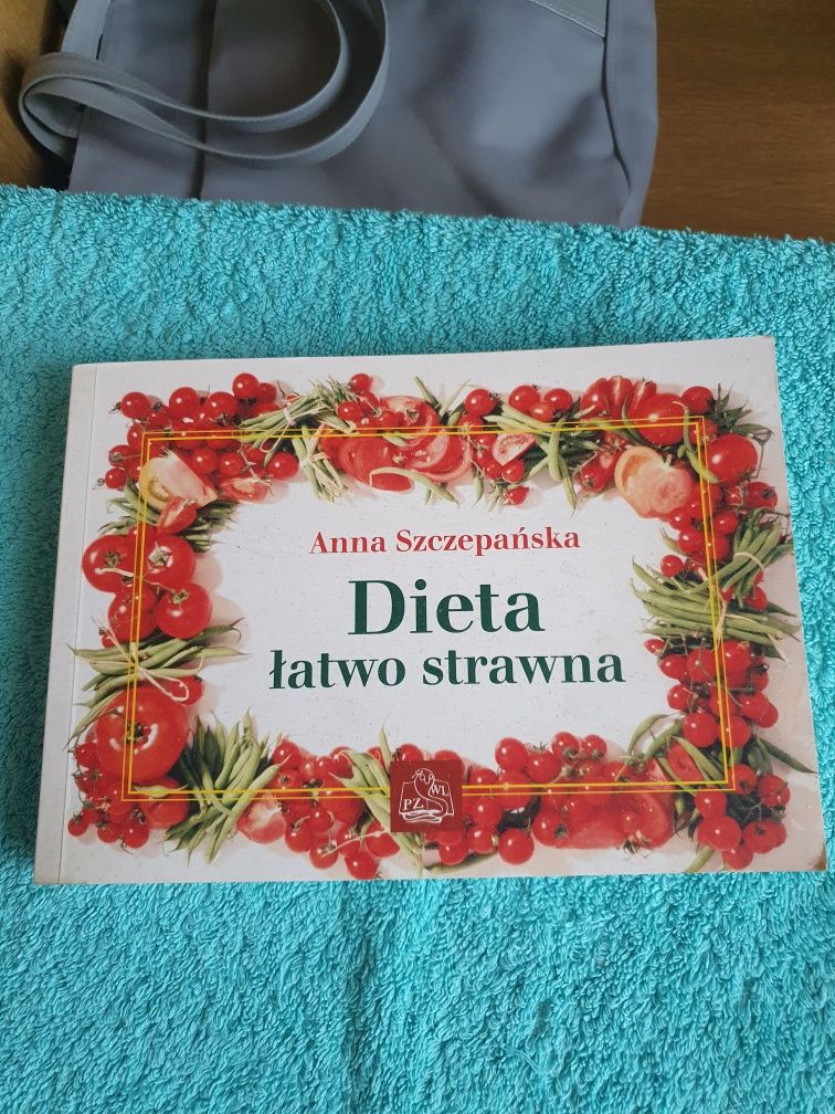 Książka dieta łatwo strawna  Anna Szczepańska