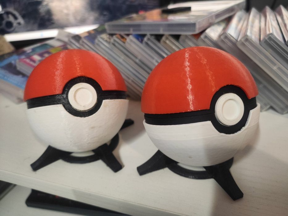 Pokeball pojemnik na kartridże