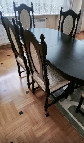 Stół rozkladany i 6 krzeseł DREWNO
