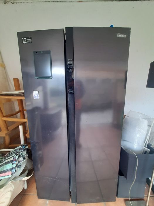 Refrigerador midea side by side pouco usado