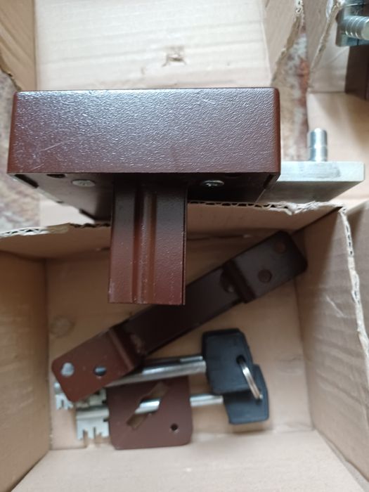Zamek zasuwa ROM-3