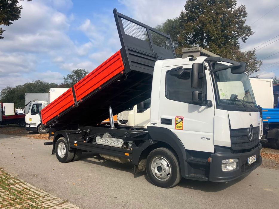 Mercedes-Benz Atego kiper wywrotka blokada mostu  kiper wywrotka atego blokada mostu