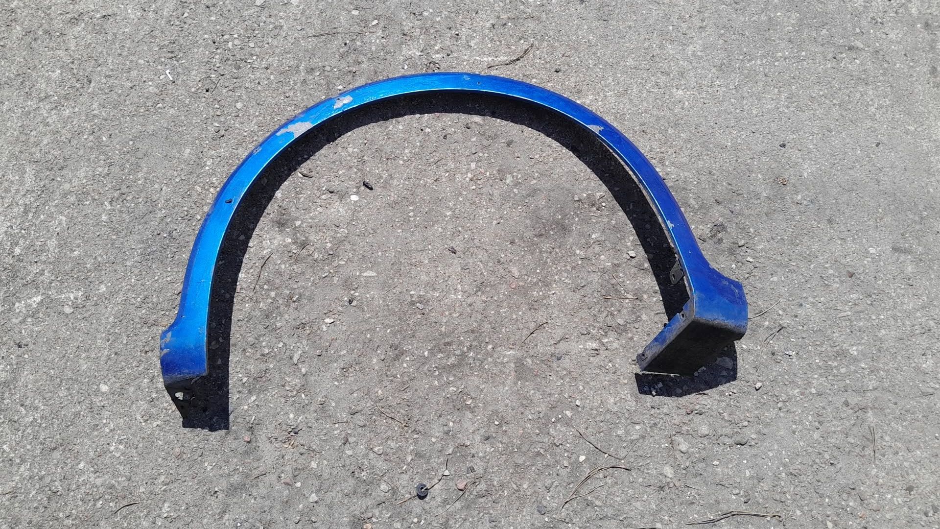Honda Civic 8 VIII 06-11 Ufo Sierp Listwa Łukowa Przedni Przod Błotnik