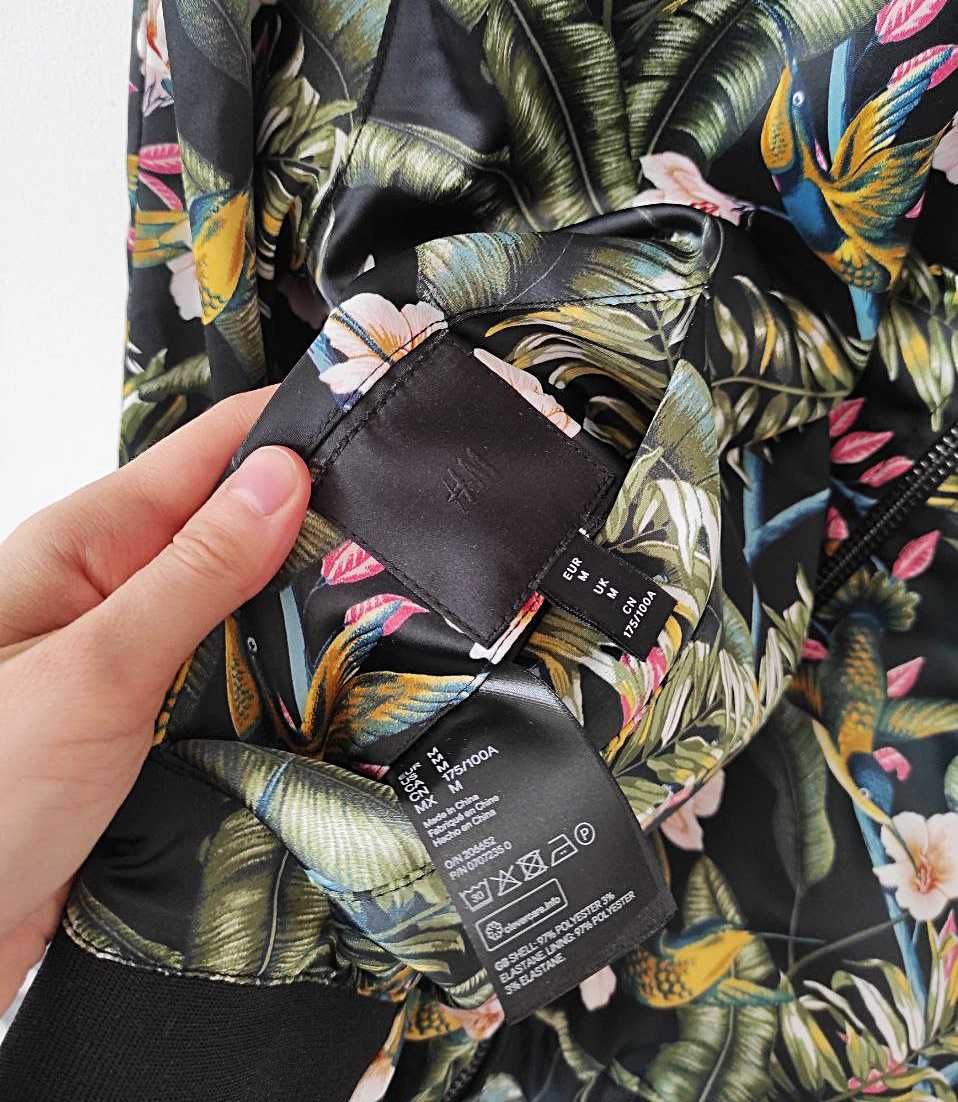 Dwustronna cienka męska kurtka, tropikalny wzór / czarna, H&M