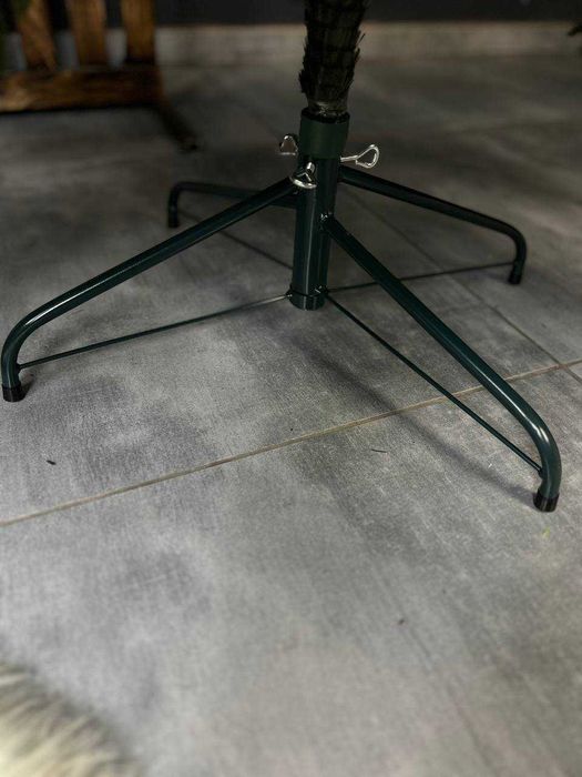 Ялинка штучна смерека