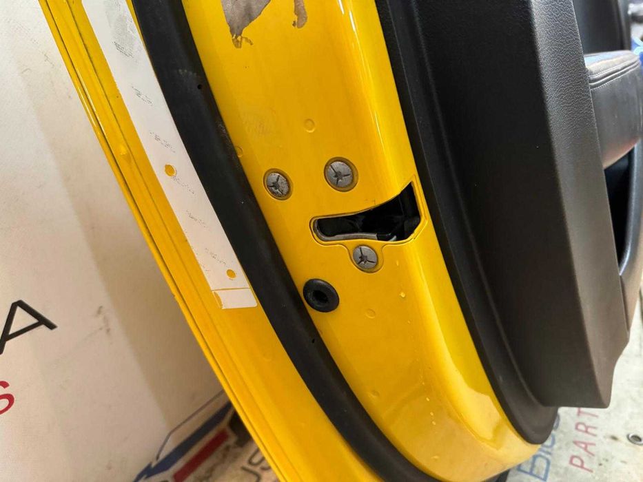 Drzwi Dodge Challenger lift 2015- 3.6L LEWE Kierowcy PY4