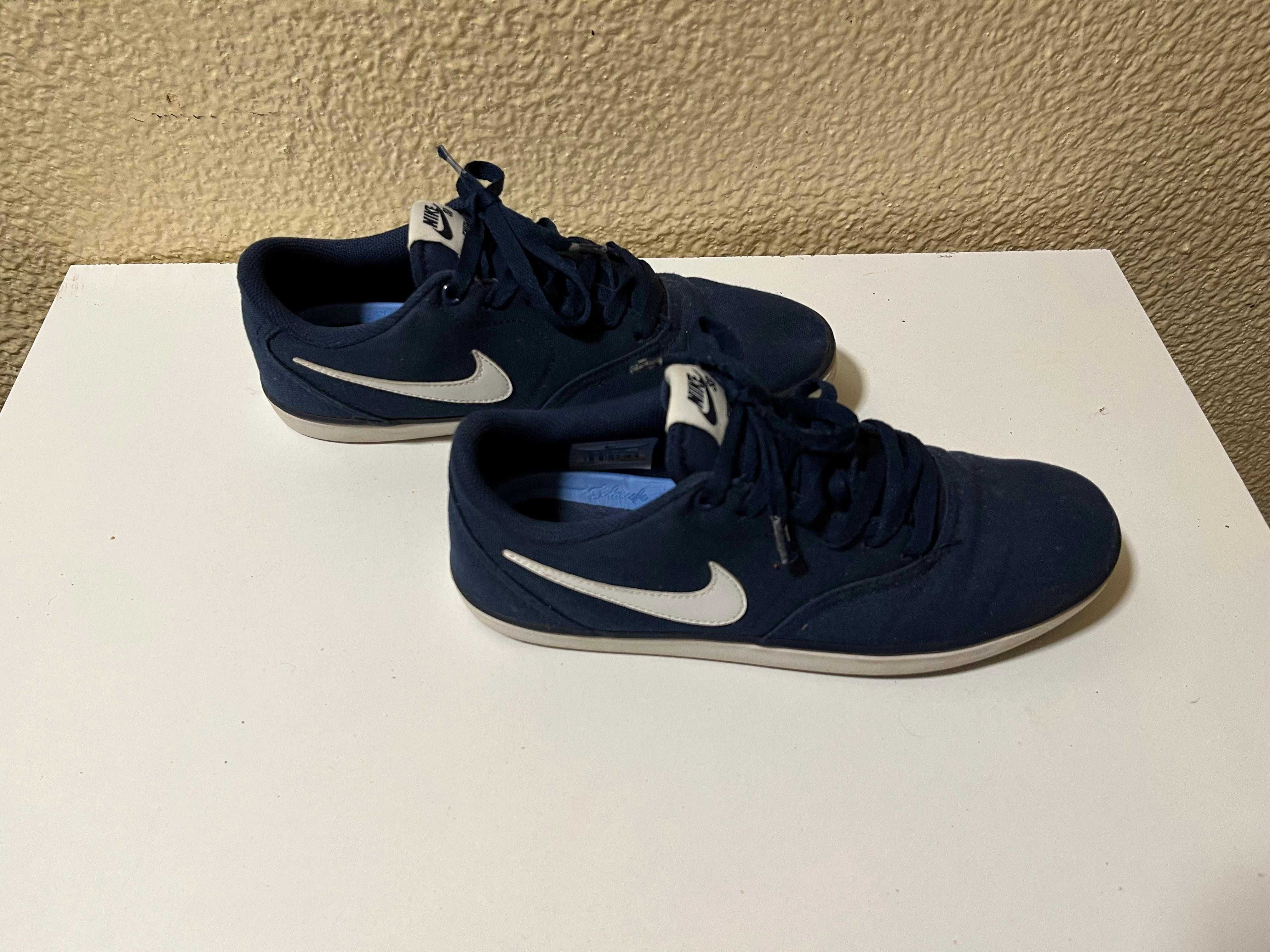 Nike SB Check Solar Midnight Navy White