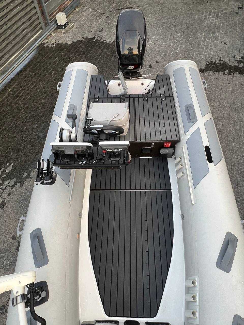 Продам RIB AVIKS 420